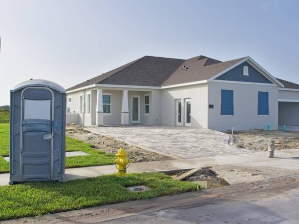 Portable Toilet Options We Offer in Bolivar, TN