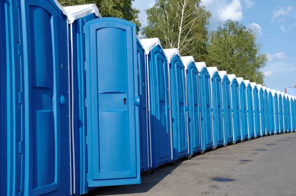 Best Porta potty rental near me  in Bolivar, TN